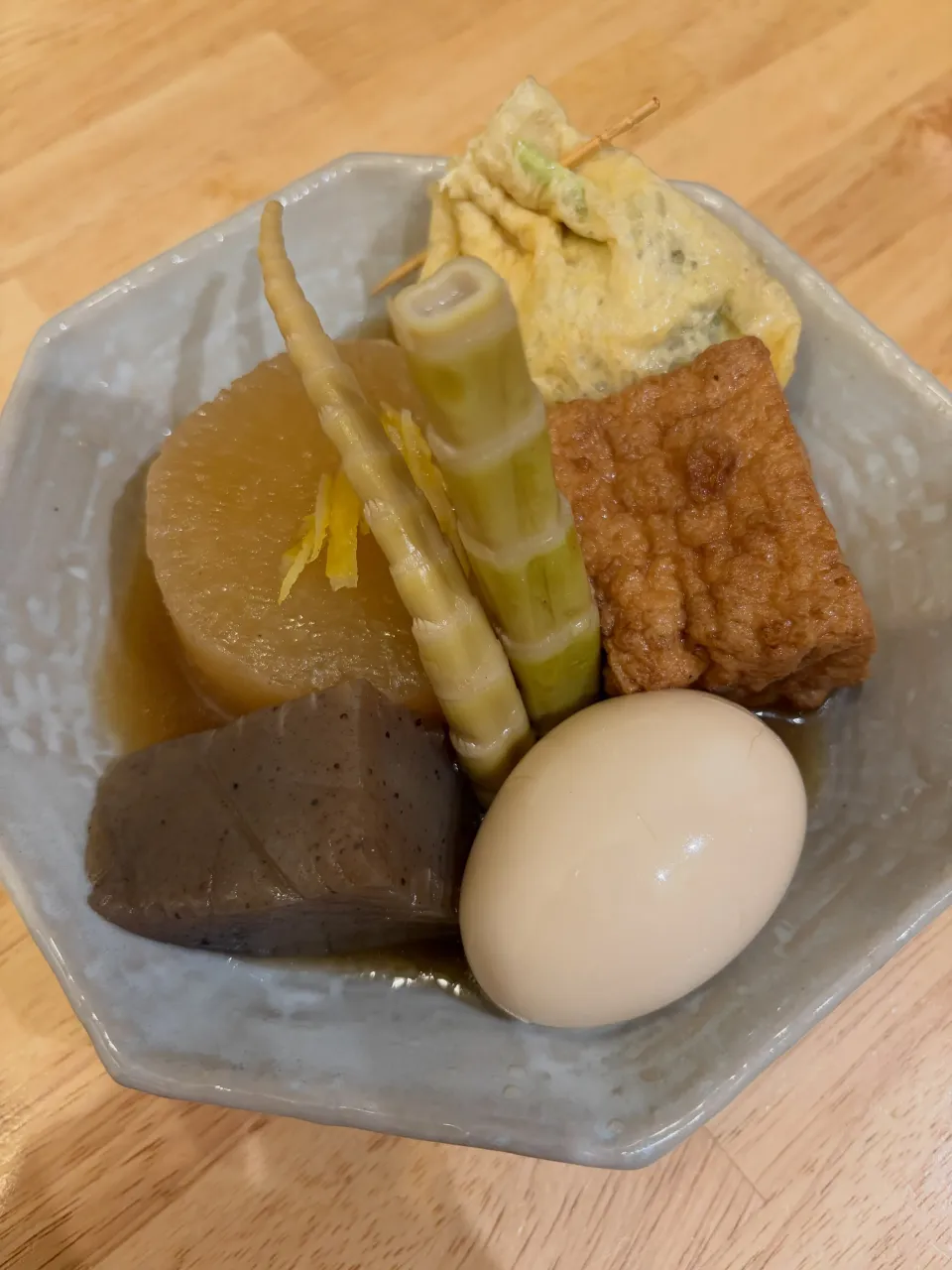 さかなの木10月28日のメニューです。